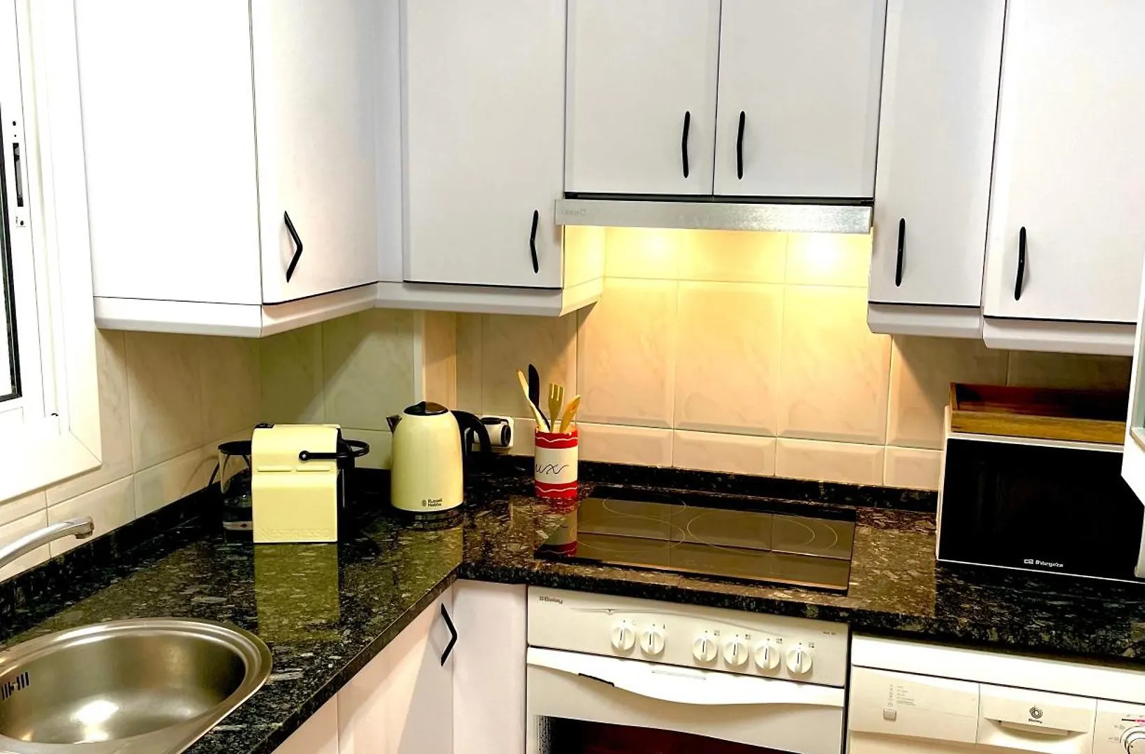Apartamento, Piscina, Mts De La Playa, St Feliu Guixols, C Brava Apartment Sant Feliu de Guixols 0*,  Spain